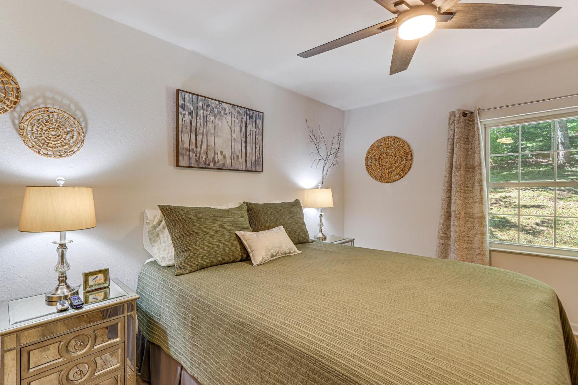 Pet-Friendly Home With Hot Tub In Blue Ridge! Bagian luar foto